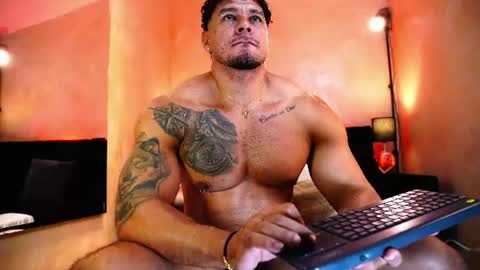 massimowalton2 online show from July 3, 2:55 pm