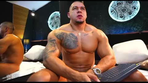 massimowalton2 online show from October 2, 1:48 am