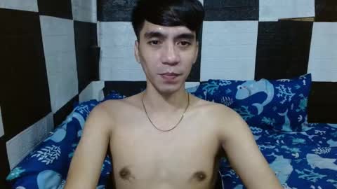 massive_boner02 online show from November 12, 2:47 am