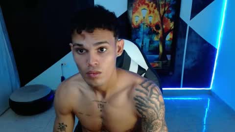 master_black777 online show from March 14, 11:09 pm