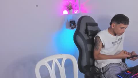 Alpha junior online show from February 6, 11:40 pm