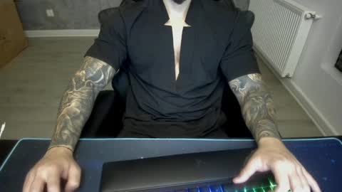 masterkingmuscle online show from December 20, 9:06 pm