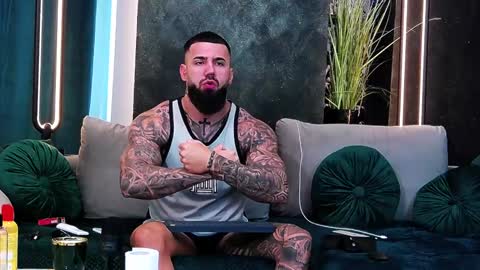 masterkingofmuscle online show from February 5, 7:07 am