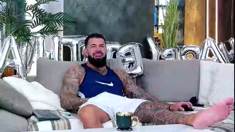 masterkingofmuscle online show from October 24, 6:47 am