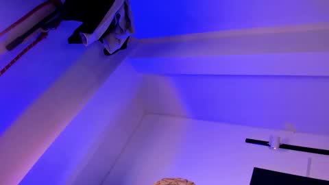 KONAN online show from November 8, 9:45 am