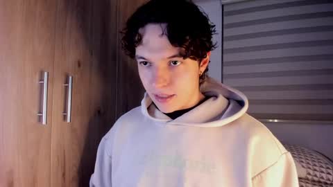 Mastran online show from April 15, 2:37 am