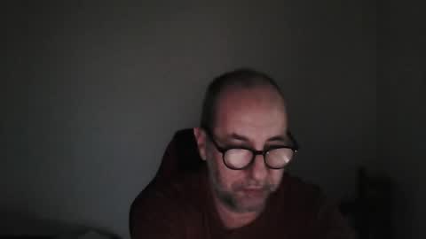 mat11efou online show from April 25, 10:39 am