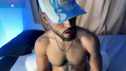 Mateo Baer online show from April 23, 4:09 am