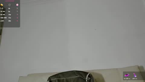 mateoking_ online show from December 22, 2:40 am