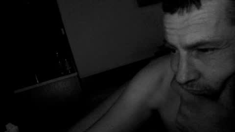 mates1982 online show from April 22, 2:30 am