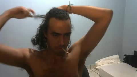 matheusmmorais88 online show from May 1, 7:46 am