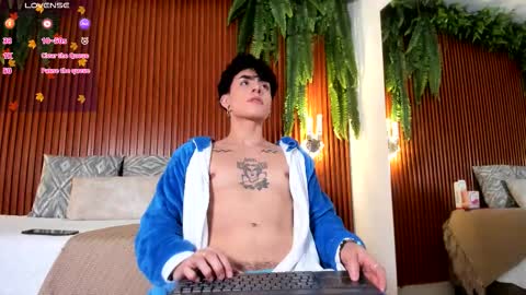 Mathew Stardust online show from February 4, 10:57 pm