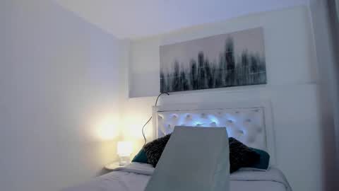 Mathew online show from October 24, 8:09 pm