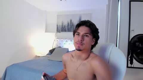 Mathew online show from November 24, 7:01 pm