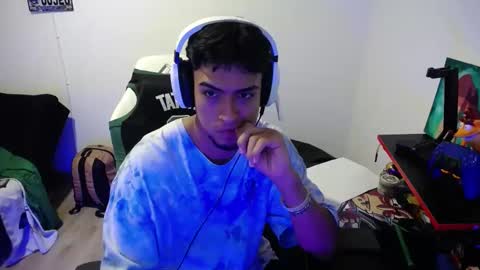 Snapshot of matias_bianco01 chatting on September 30, 3:50 am matias online show from September 30, 3:50 am