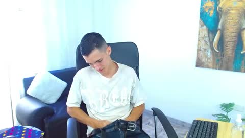 Matias online show from April 22, 1:51 pm