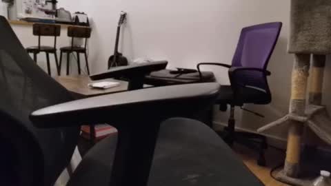 matissescapeparis online show from January 13, 6:59 pm