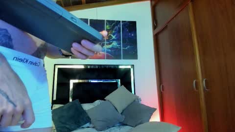 matius foxter online show from February 9, 1:04 pm