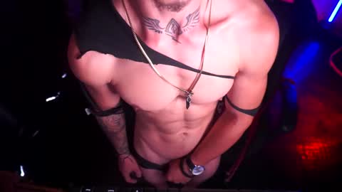 matius online show from February 6, 5:30 pm