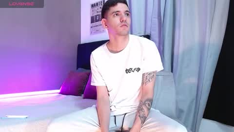 ---Matteo--- online show from November 10, 7:33 am