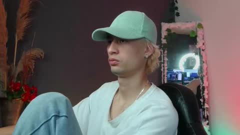 mattias     online show from October 21, 12:16 am