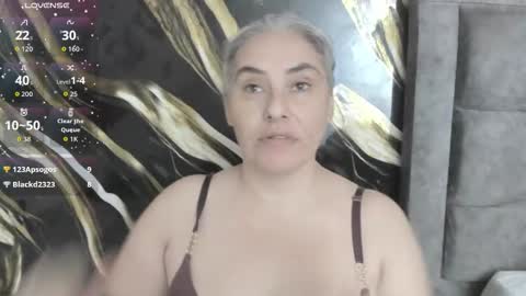 mature_gold online show from September 29, 12:48 pm