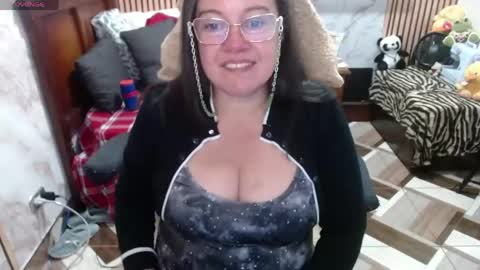 Sonia online show from April 17, 11:18 pm