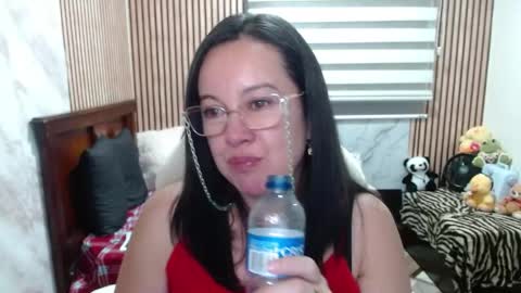 Sonia online show from May 1, 11:43 pm