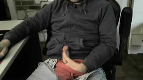 Mattias online show from December 9, 9:39 am