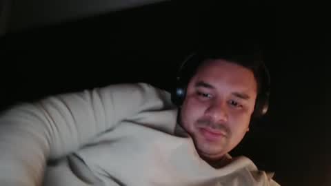 mauro656 online show from May 8, 5:46 am