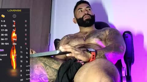 max__prada online show from November 15, 2:35 am