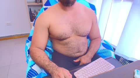 max_love25 online show from April 2, 7:54 pm