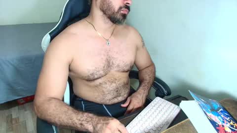 max_love25 online show from February 15, 7:23 pm