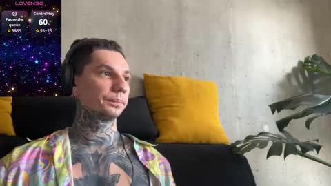    online show from November 2, 5:51 am