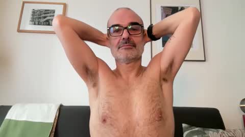 Max Mikado online show from March 1, 1:37 pm