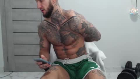 Maximus Fox online show from March 3, 9:05 am