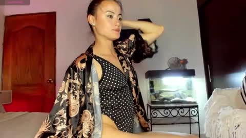 Max online show from February 12, 2:45 am