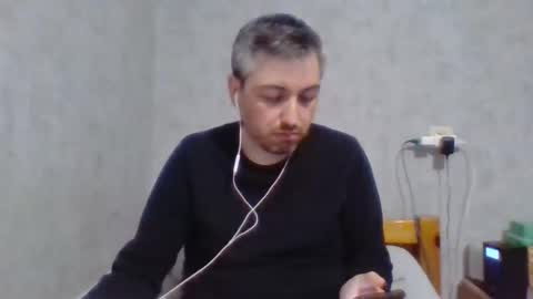 Maxime online show from April 11, 10:25 pm