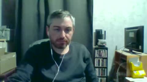 Maxime online show from April 23, 8:10 pm