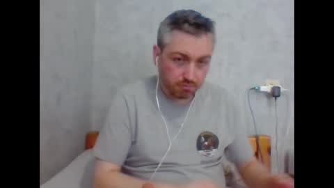 Maxime online show from March 25, 2:24 pm