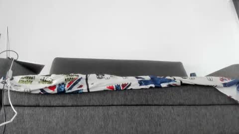 maximo__77 online show from November 27, 9:00 pm