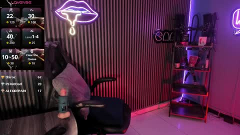 MAXIMO online show from April 8, 3:48 pm