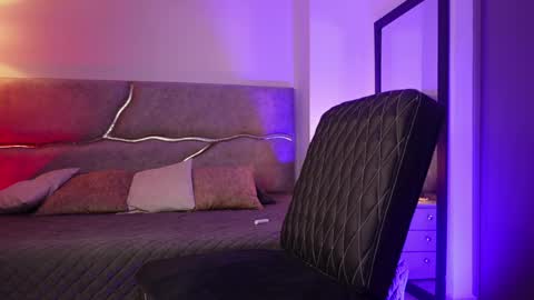 Maximus Clark online show from April 28, 2:09 am