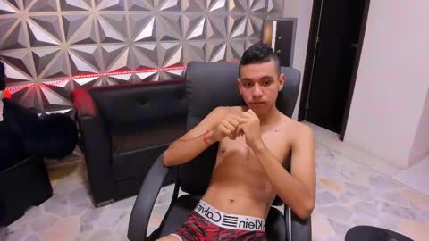 Maximus online show from January 3, 4:16 pm