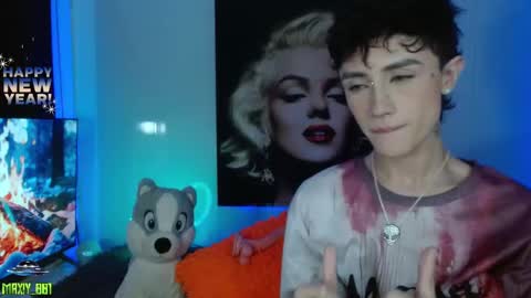 Max online show from January 4, 2:03 am