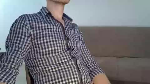 Snapshot of maxrelax90 chatting on September 19, 8:12 pm maxrelax90 online show from September 19, 8:12 pm