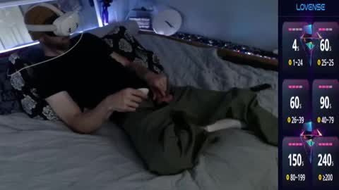 MaxRouger online show from October 6, 8:32 am