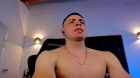 MAX online show from February 23, 12:08 am