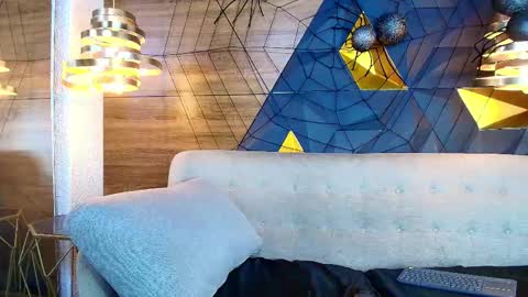 gabby online show from November 1, 3:28 am