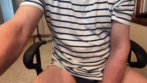 Max online show from April 24, 4:58 am